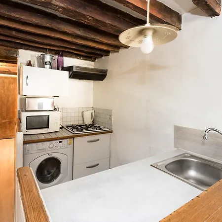 Studio Saint Germain *